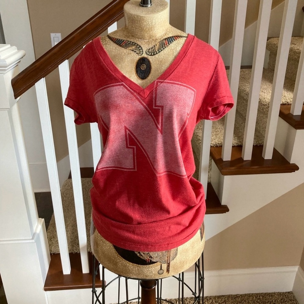 Pink by Victoria Secret Collegiate Collection Nebraska Cornhuskers Top Small